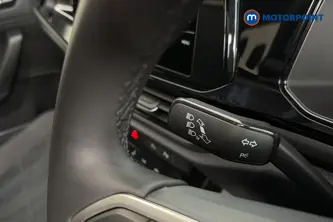 Volkswagen T-Roc Style Design Manual Petrol SUV - Stock Number (1691242) - 5th supplementary image