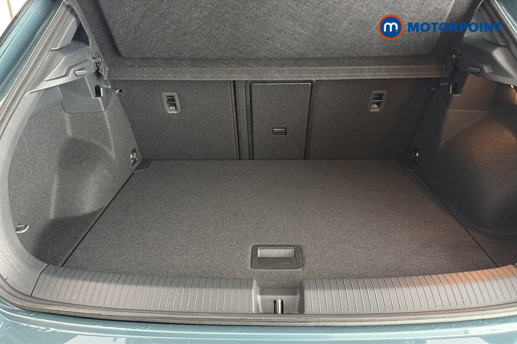 Volkswagen T-Roc Style Design Manual Petrol SUV - Stock Number (1691242) - 30th supplementary image