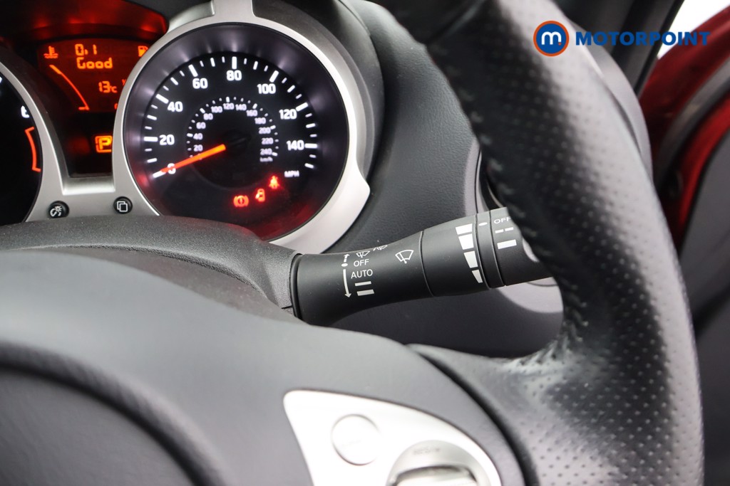 Nissan Juke N-Connecta Automatic Petrol SUV - Stock Number (1651107) - 9th supplementary image