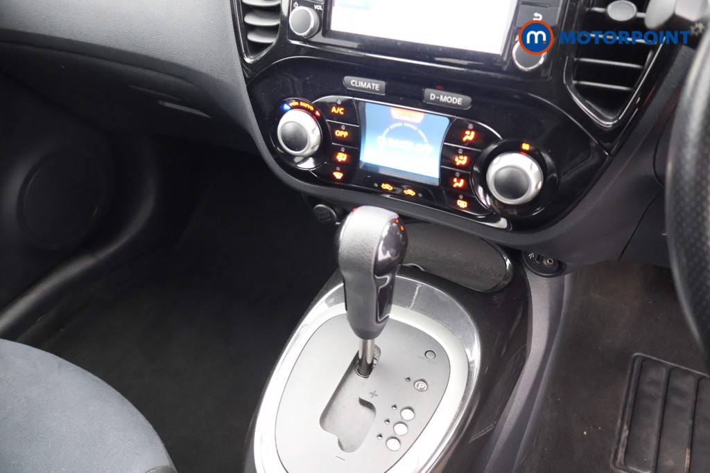 Nissan Juke N-Connecta Automatic Petrol SUV - Stock Number (1651107) - 12th supplementary image