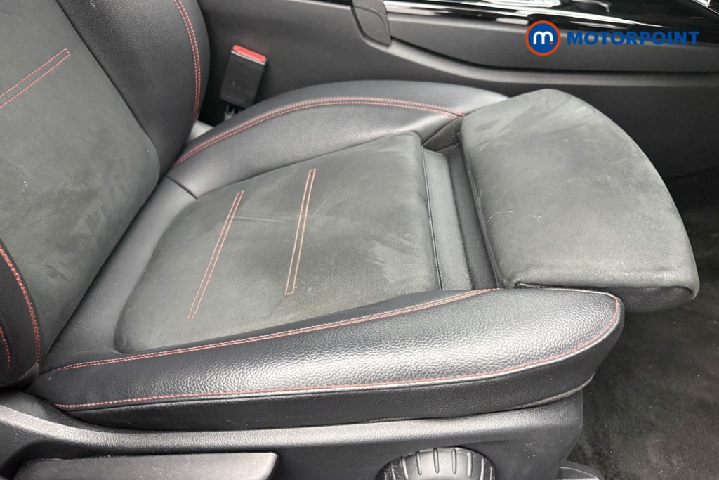 Mercedes-Benz A Class Amg Line Automatic Petrol Hatchback - Stock Number (1660805) - 28th supplementary image