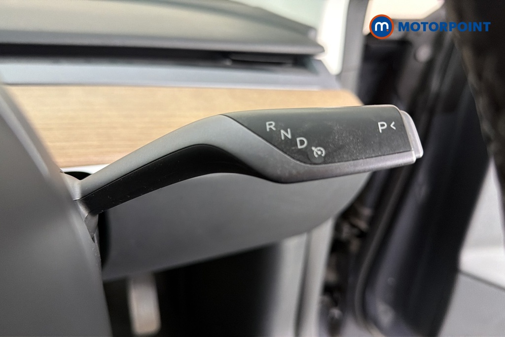 Tesla Model 3 Long Range Automatic Electric Saloon - Stock Number (1667829) - 6th supplementary image