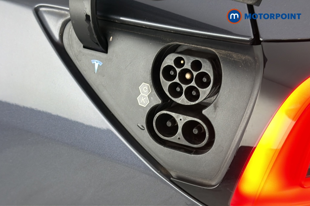 Tesla Model 3 Long Range Automatic Electric Saloon - Stock Number (1667829) - 41st supplementary image