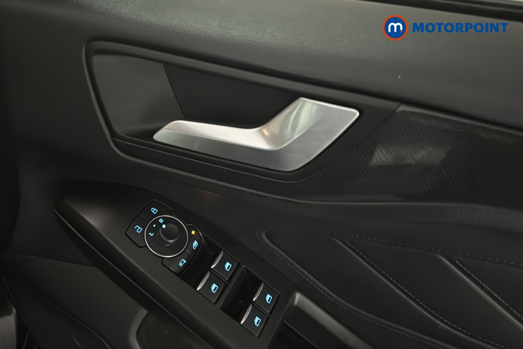 Ford Focus St-Line Manual Petrol Estate - Stock Number (1676874) - 19th supplementary image
