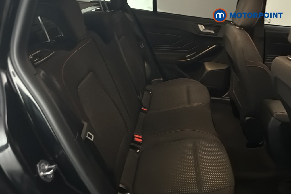 Ford Focus St-Line Manual Petrol Estate - Stock Number (1676874) - 25th supplementary image