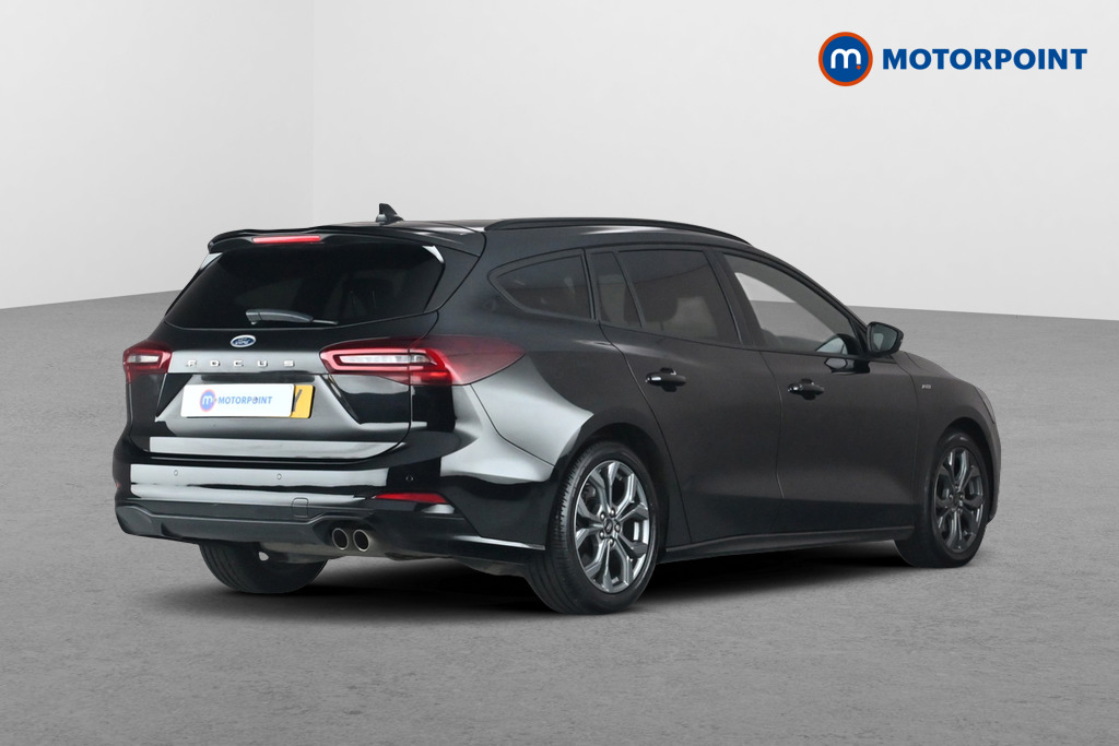 Ford Focus St-Line Manual Petrol Estate - Stock Number (1676874) - Passenger side rear corner