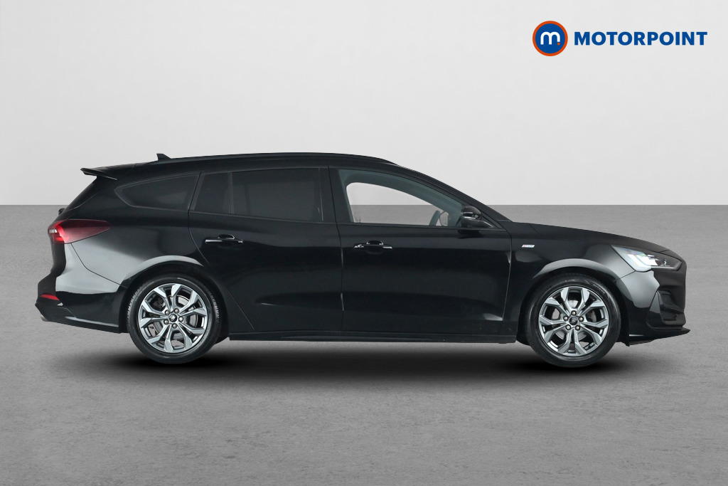 Ford Focus St-Line Manual Petrol Estate - Stock Number (1676874) - Passenger side