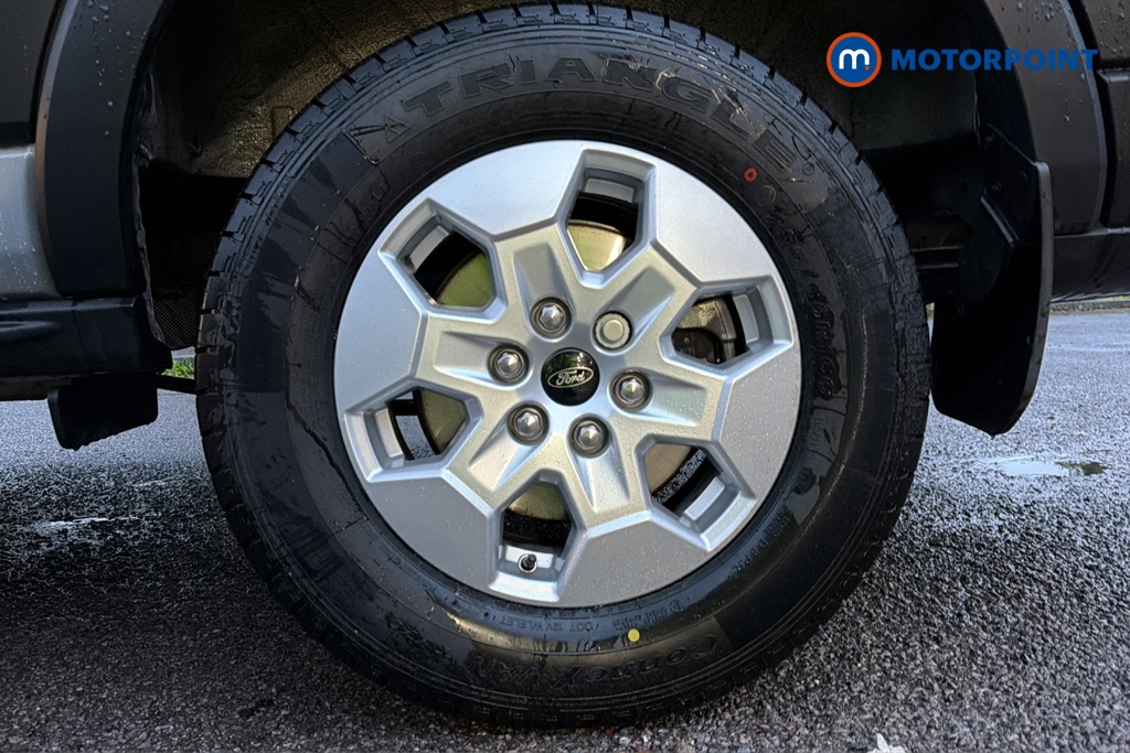 Ford Transit Limited Automatic Diesel Medium Roof Van - Stock Number (1677750) - 45th supplementary image