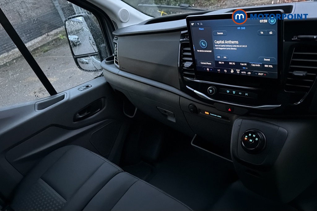 Ford Transit Limited Automatic Diesel Medium Roof Van - Stock Number (1677750) - 1st supplementary image