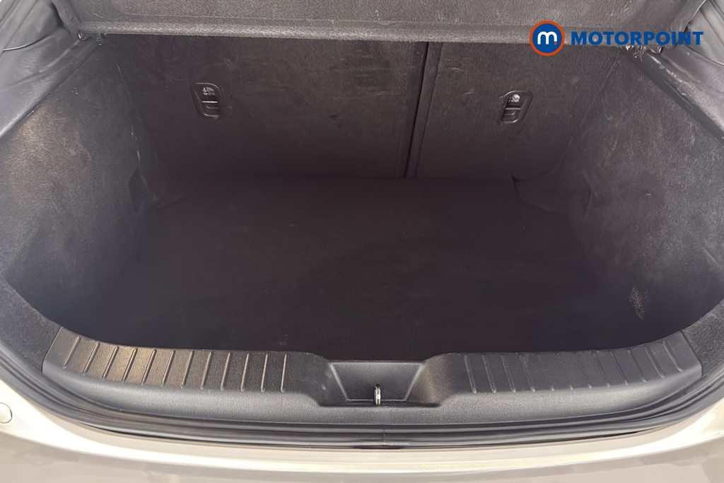 Mazda 3 Exclusive-Line Manual Petrol Hatchback - Stock Number (1677872) - 30th supplementary image