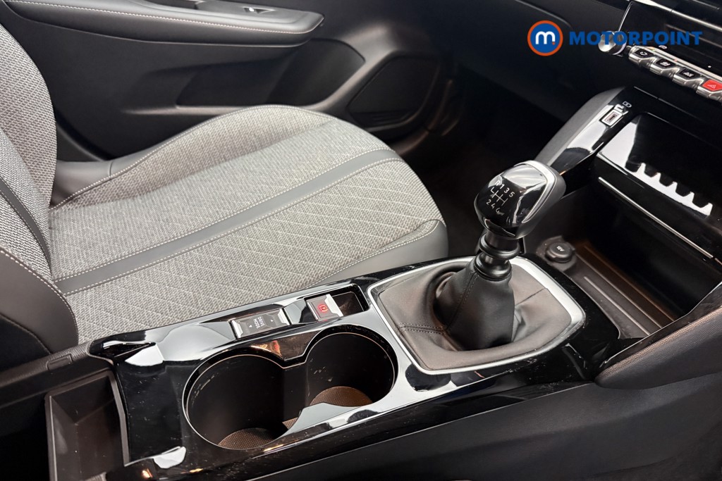 Peugeot 208 Allure Manual Petrol Hatchback - Stock Number (1678642) - 16th supplementary image