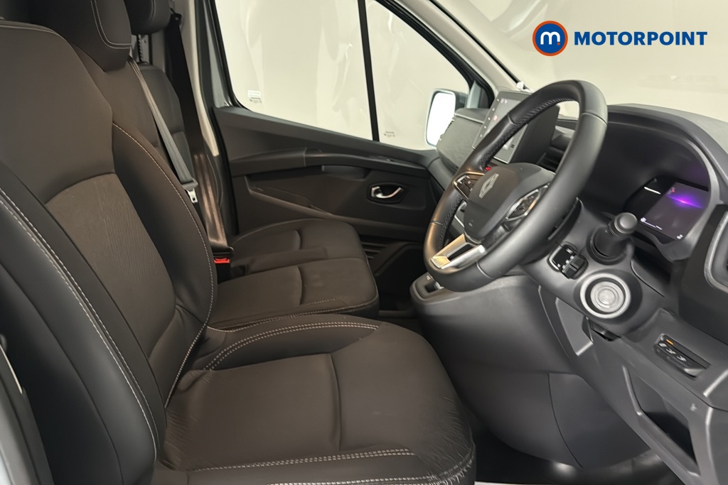 Renault Trafic Extra Sport Automatic Diesel Panel Van - Stock Number (1679148) - 22nd supplementary image