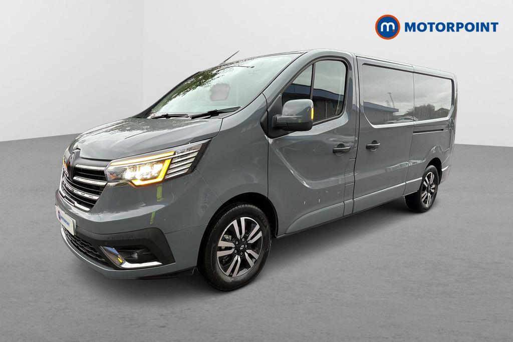 Renault Trafic Extra Sport Automatic Diesel Panel Van - Stock Number (1679156) - Passenger side front corner