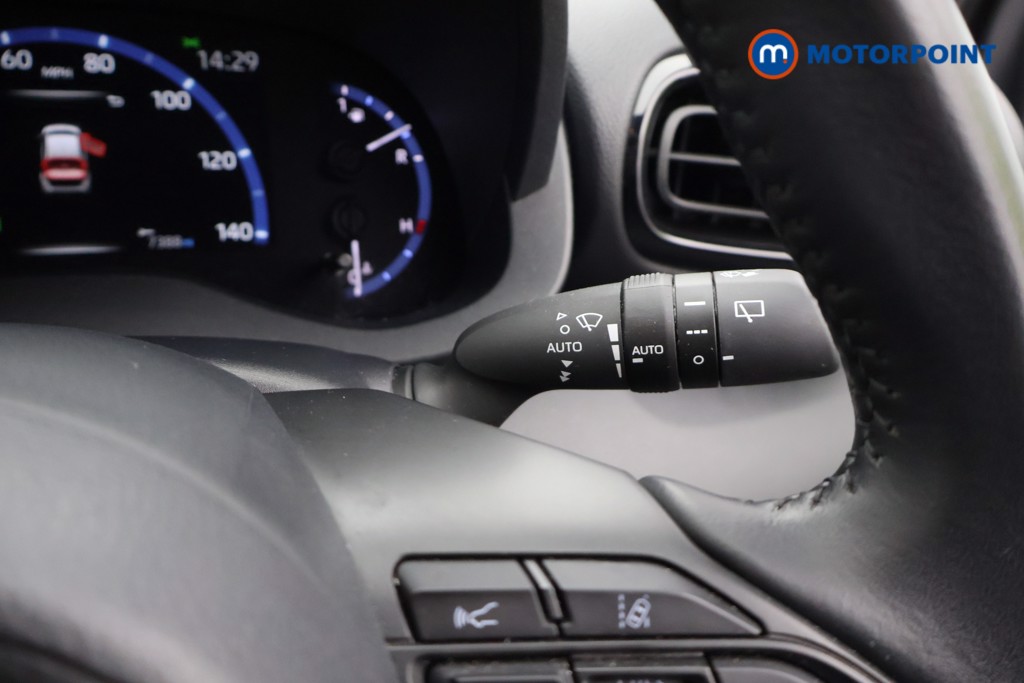Toyota Yaris Cross Design Automatic Petrol-Electric Hybrid Estate - Stock Number (1680849) - 9th supplementary image