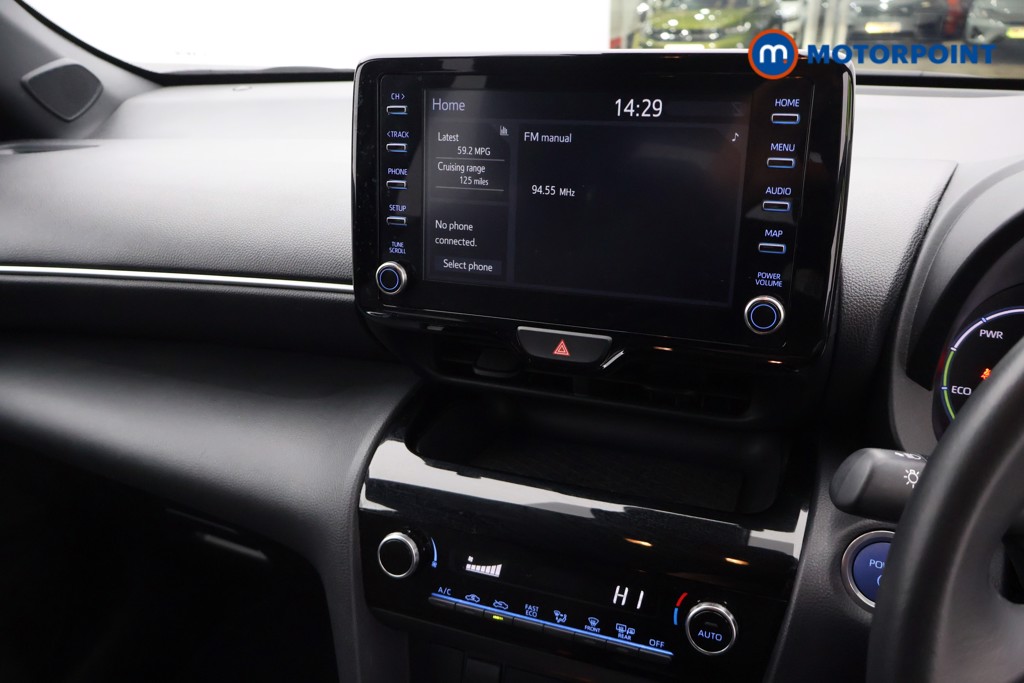 Toyota Yaris Cross Design Automatic Petrol-Electric Hybrid Estate - Stock Number (1680849) - 11th supplementary image