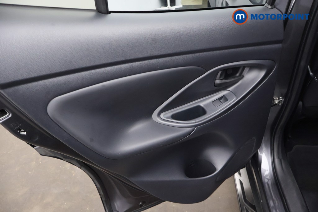 Toyota Yaris Cross Design Automatic Petrol-Electric Hybrid Estate - Stock Number (1680849) - 27th supplementary image