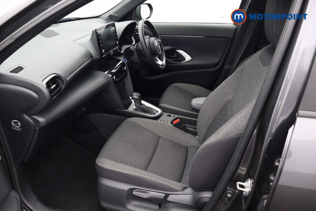 Toyota Yaris Cross Design Automatic Petrol-Electric Hybrid Estate - Stock Number (1680849) - 32nd supplementary image