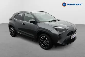 Toyota Yaris Cross Design Automatic Petrol-Electric Hybrid Estate - Stock Number (1680849) - Drivers side front corner