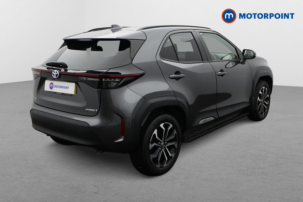 Toyota Yaris Cross Design Automatic Petrol-Electric Hybrid Estate - Stock Number (1680849) - Drivers side rear corner