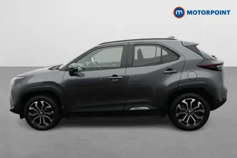 Toyota Yaris Cross Design Automatic Petrol-Electric Hybrid Estate - Stock Number (1680849) - Passenger side