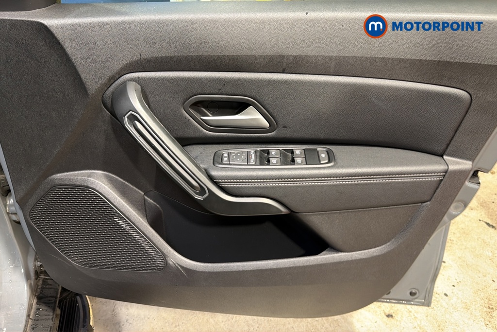 Dacia Duster Journey Manual Petrol SUV - Stock Number (1682001) - 18th supplementary image