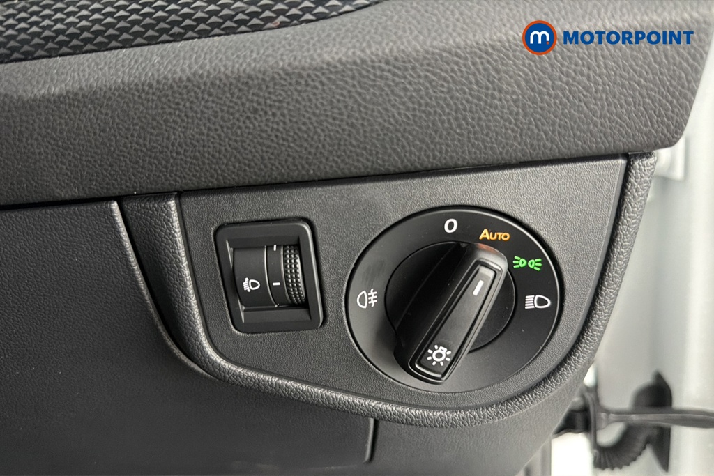 Volkswagen Polo Life Manual Petrol Hatchback - Stock Number (1682356) - 11th supplementary image