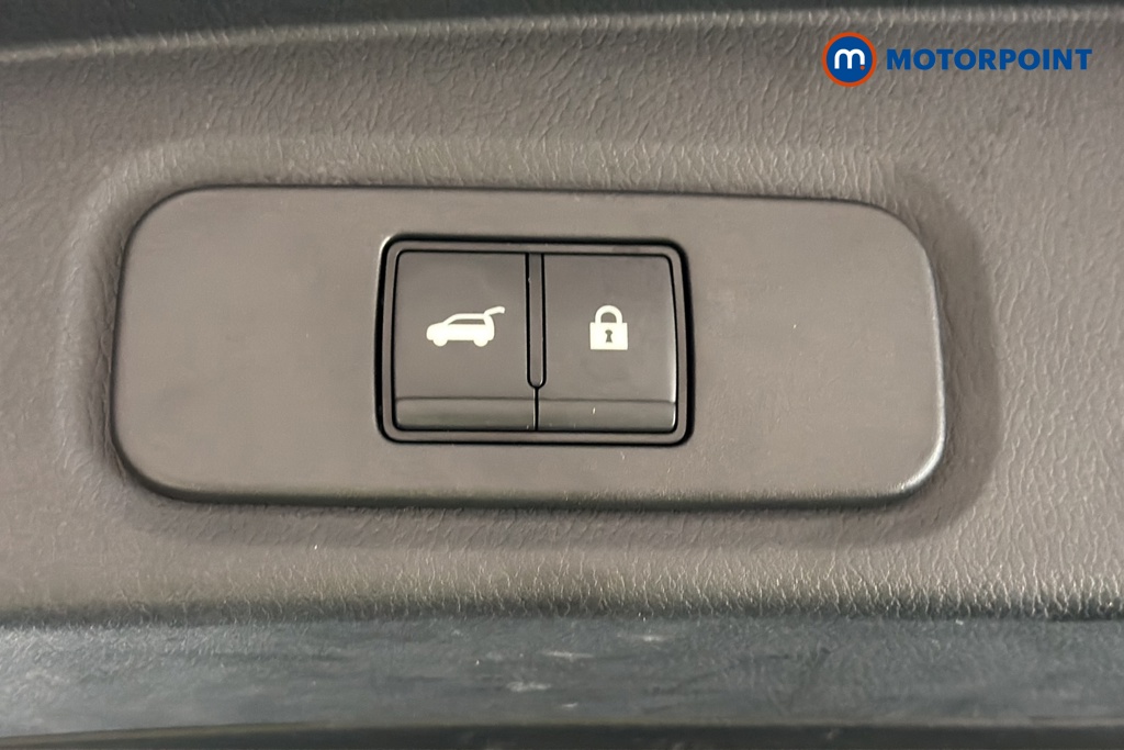 Nissan Qashqai Tekna Automatic Petrol SUV - Stock Number (1682715) - 35th supplementary image