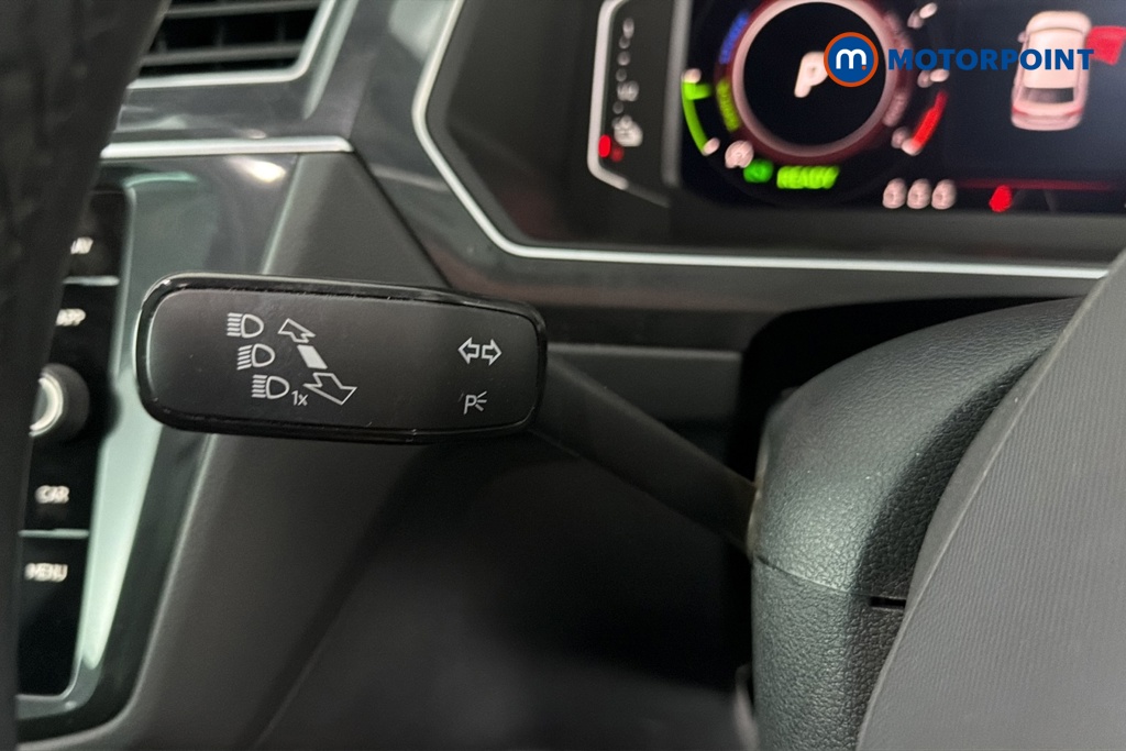 Volkswagen Tiguan Elegance Automatic Petrol Plug-In Hybrid SUV - Stock Number (1683113) - 5th supplementary image