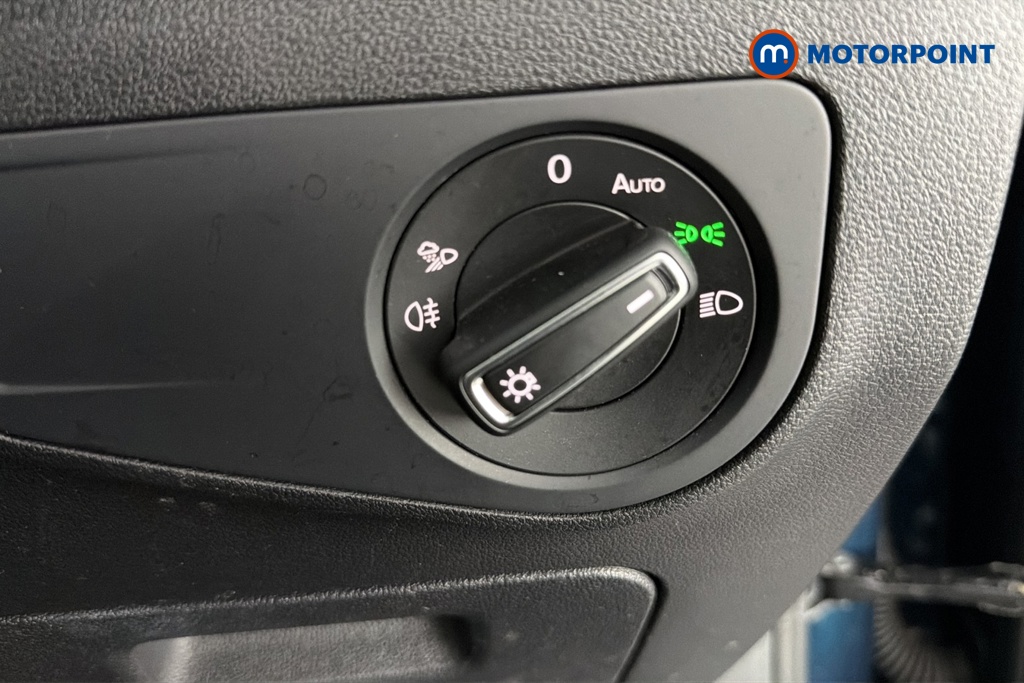 Volkswagen Tiguan Elegance Automatic Petrol Plug-In Hybrid SUV - Stock Number (1683113) - 11th supplementary image