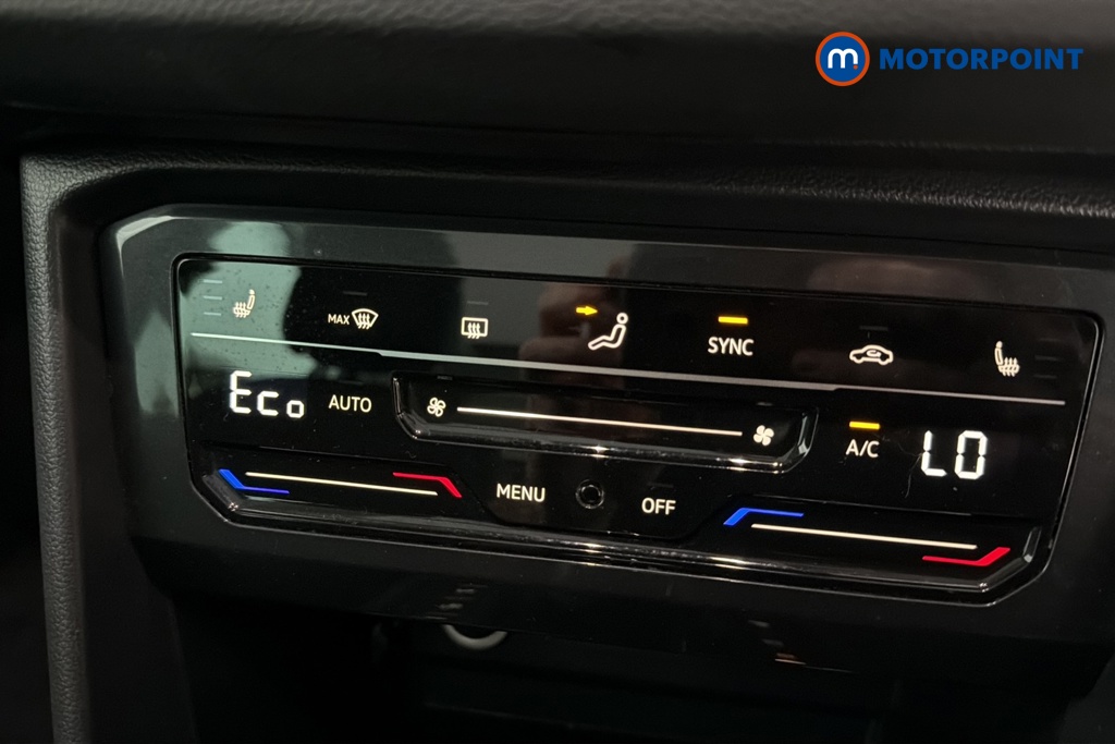 Volkswagen Tiguan Elegance Automatic Petrol Plug-In Hybrid SUV - Stock Number (1683113) - 12th supplementary image