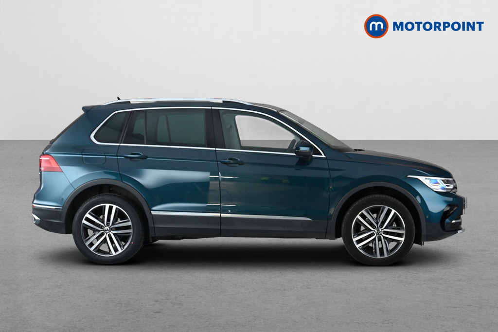 Volkswagen Tiguan Elegance Automatic Petrol Plug-In Hybrid SUV - Stock Number (1683113) - Passenger side