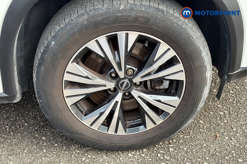 Nissan X-Trail N-Connecta Automatic Petrol-Electric Hybrid SUV - Stock Number (1683244) - 47th supplementary image