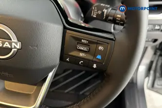 Nissan Qashqai N-Connecta Manual Petrol SUV - Stock Number (1683483) - 3rd supplementary image