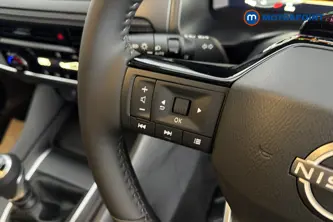 Nissan Qashqai N-Connecta Manual Petrol SUV - Stock Number (1683483) - 4th supplementary image