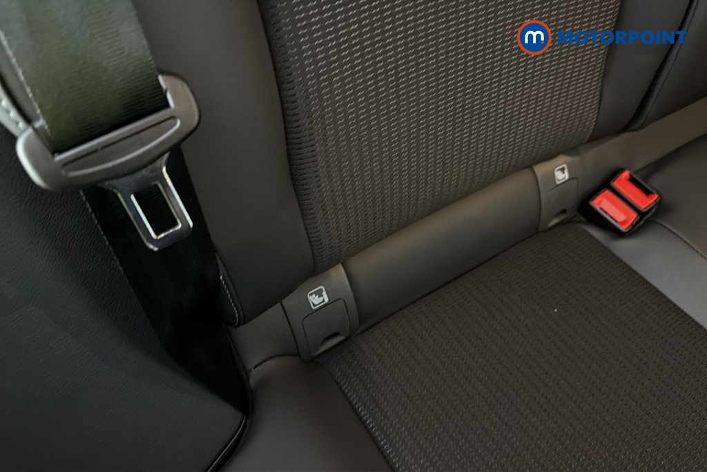 Nissan Qashqai N-Connecta Manual Petrol SUV - Stock Number (1683483) - 27th supplementary image