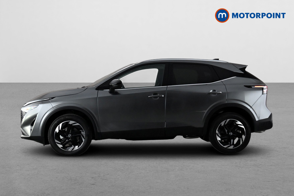 Nissan Qashqai N-Connecta Manual Petrol SUV - Stock Number (1683483) - Drivers side