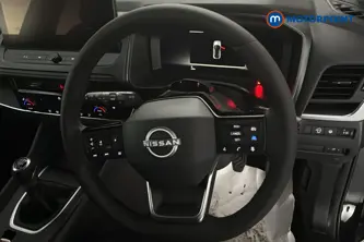 Nissan Qashqai N-Connecta Manual Petrol SUV - Stock Number (1683484) - 2nd supplementary image