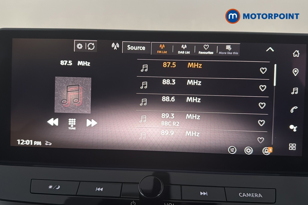 Nissan Qashqai N-Connecta Manual Petrol SUV - Stock Number (1683484) - 8th supplementary image
