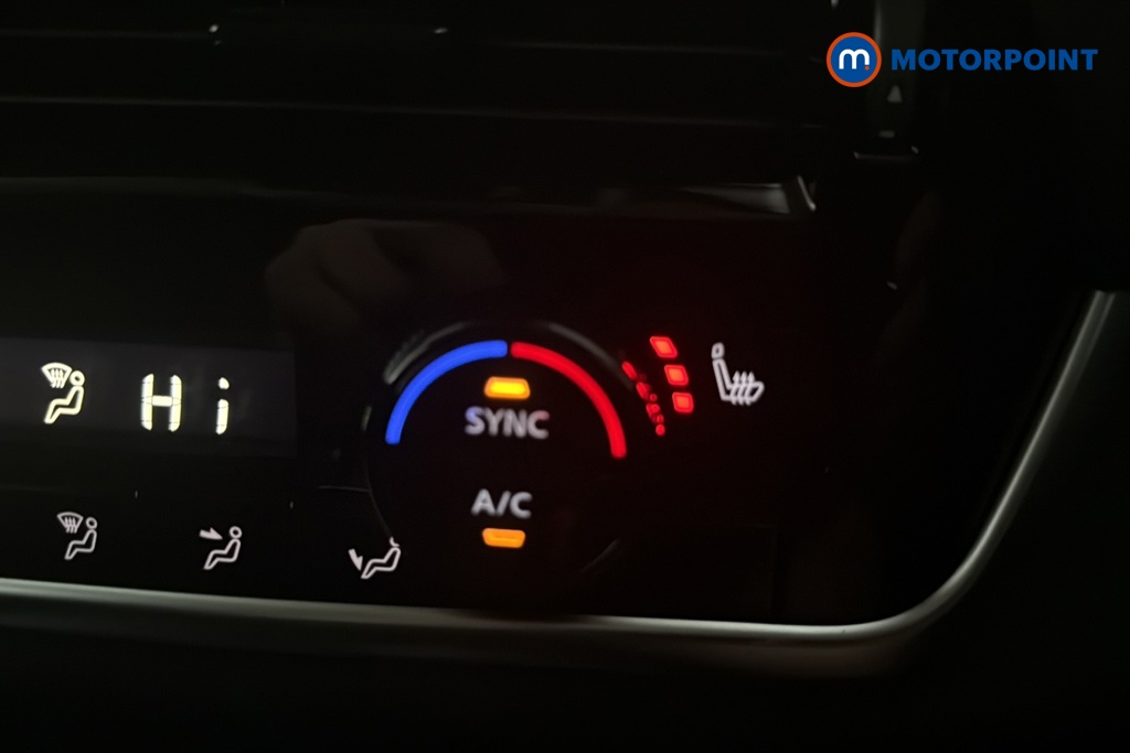 Nissan Qashqai N-Connecta Manual Petrol SUV - Stock Number (1683484) - 14th supplementary image
