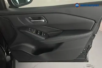Nissan Qashqai N-Connecta Manual Petrol SUV - Stock Number (1683484) - 18th supplementary image