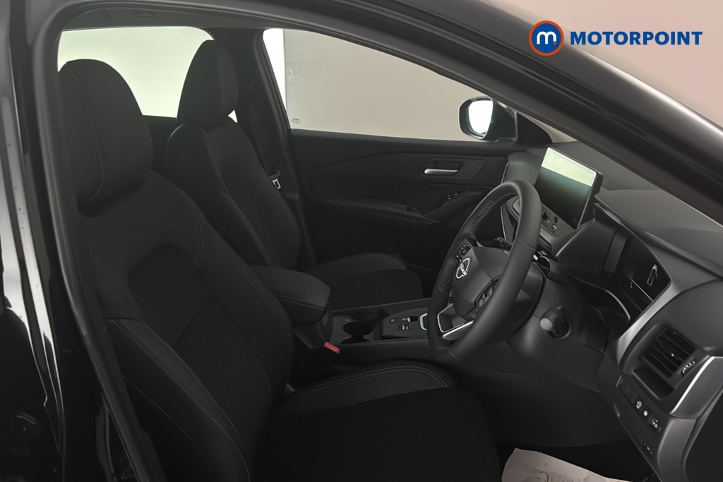 Nissan Qashqai N-Connecta Manual Petrol SUV - Stock Number (1683484) - 22nd supplementary image