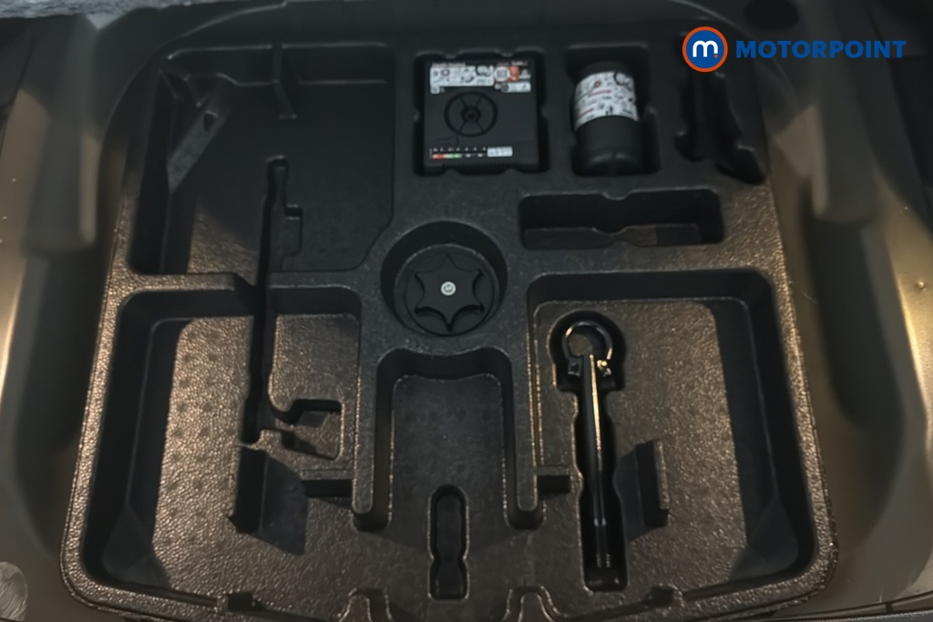 Nissan Qashqai N-Connecta Manual Petrol SUV - Stock Number (1683484) - 33rd supplementary image