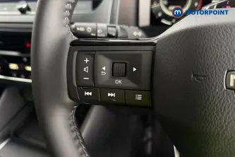 Nissan Qashqai N-Connecta Manual Petrol SUV - Stock Number (1683486) - 4th supplementary image
