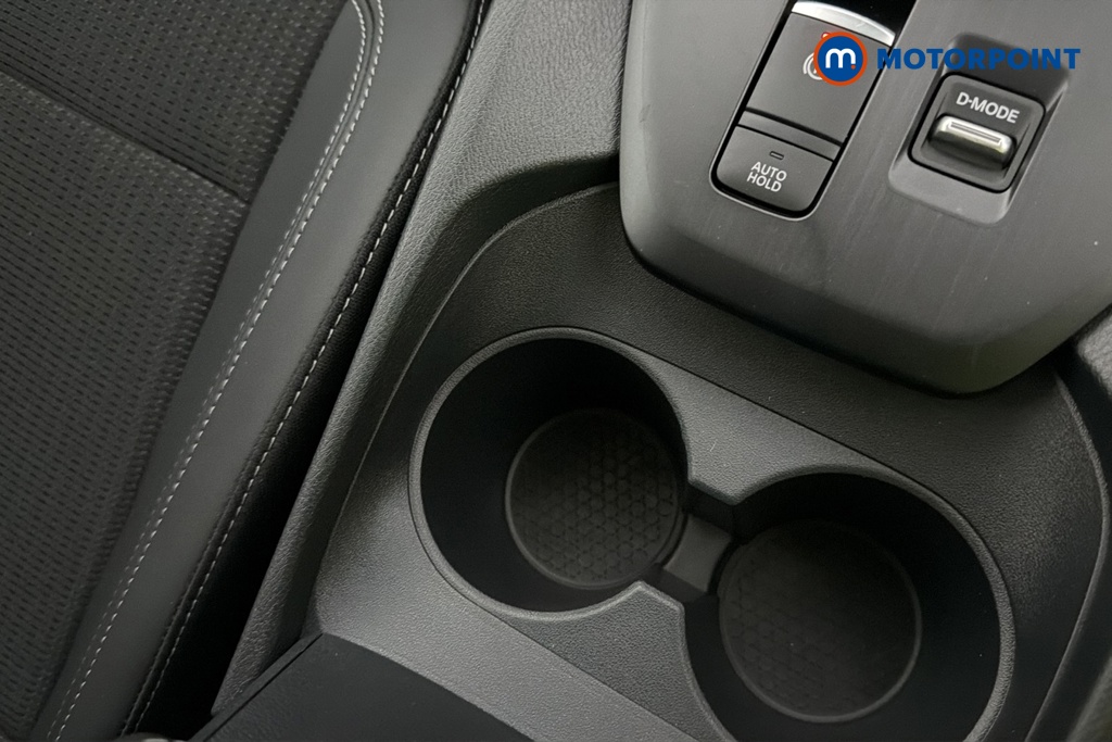 Nissan Qashqai N-Connecta Manual Petrol SUV - Stock Number (1683486) - 16th supplementary image