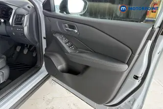 Nissan Qashqai N-Connecta Manual Petrol SUV - Stock Number (1683486) - 18th supplementary image