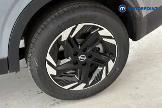 Nissan Qashqai N-Connecta Manual Petrol SUV - Stock Number (1683486) - 45th supplementary image