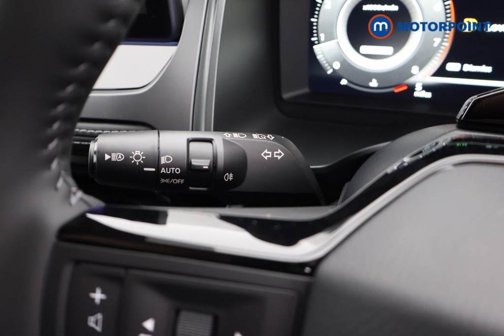 Nissan Qashqai N-Connecta Manual Petrol SUV - Stock Number (1683492) - 8th supplementary image