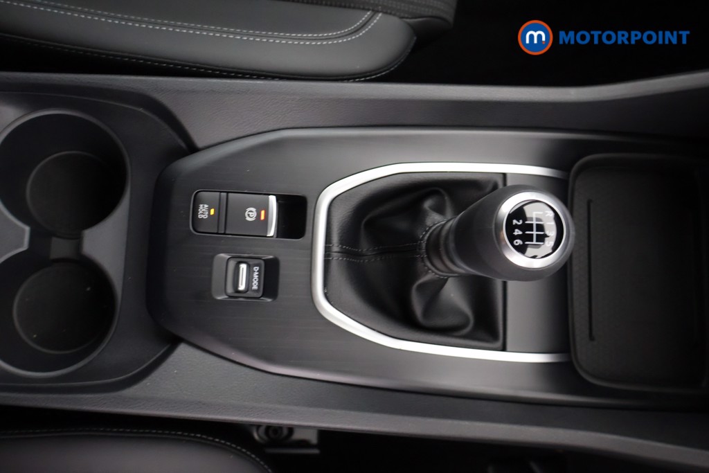 Nissan Qashqai N-Connecta Manual Petrol SUV - Stock Number (1683492) - 13th supplementary image