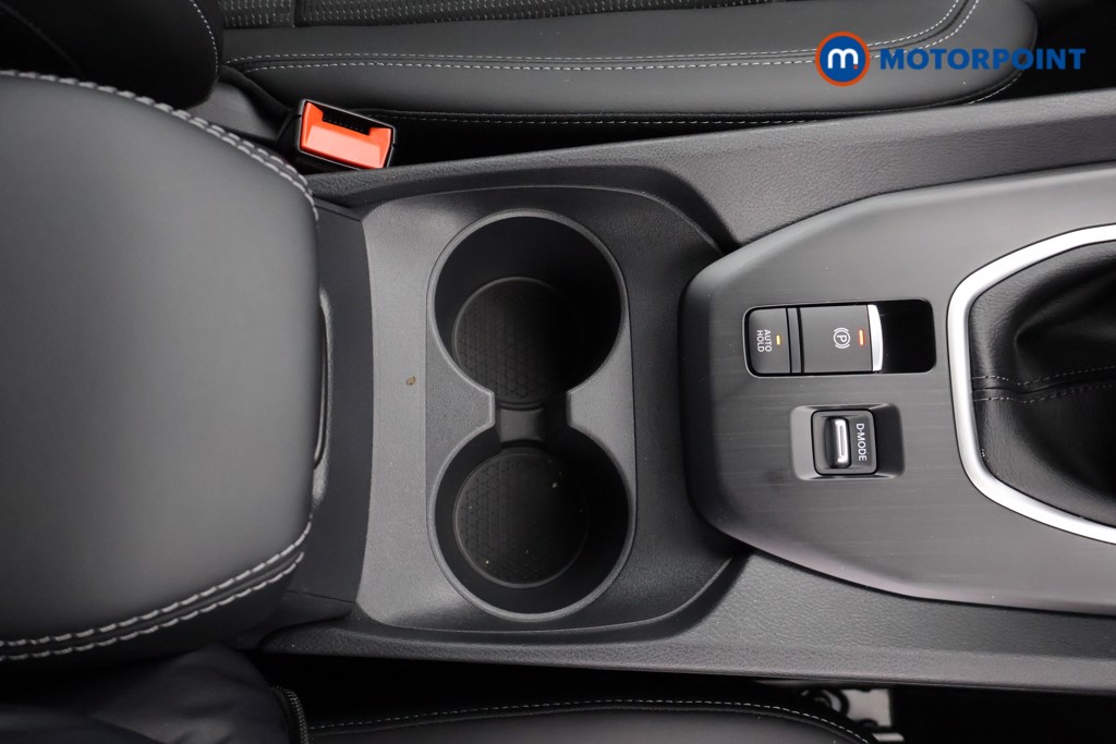 Nissan Qashqai N-Connecta Manual Petrol SUV - Stock Number (1683492) - 14th supplementary image
