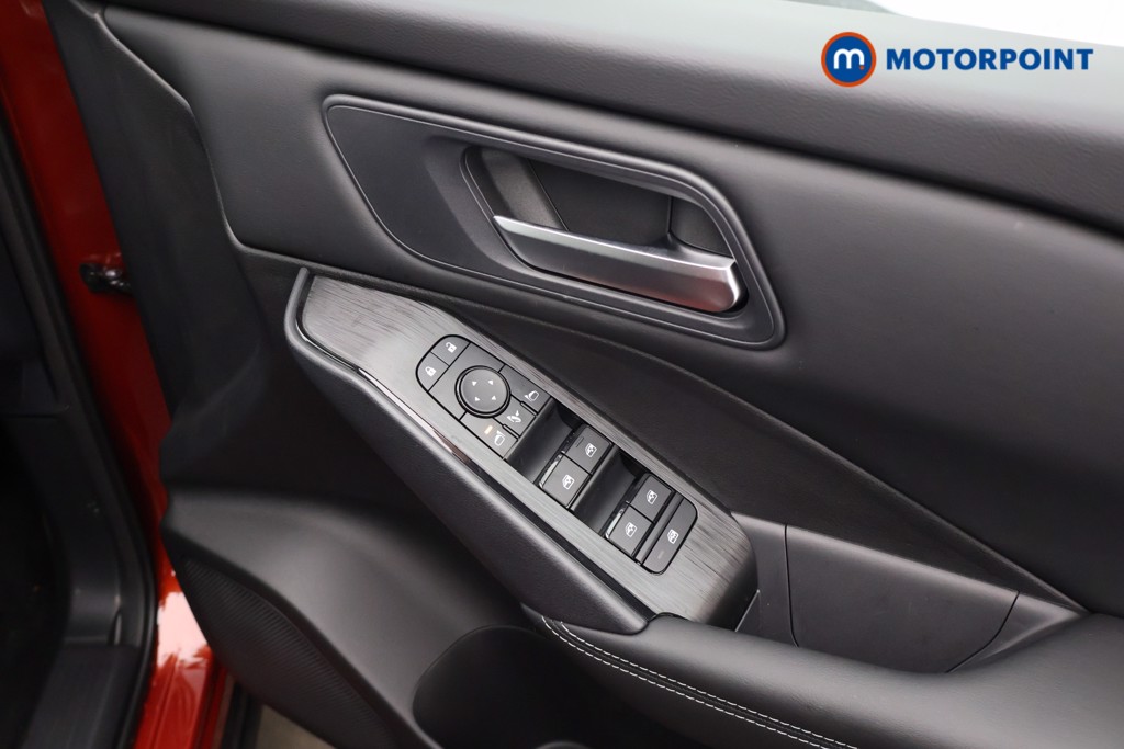 Nissan Qashqai N-Connecta Manual Petrol SUV - Stock Number (1683492) - 20th supplementary image